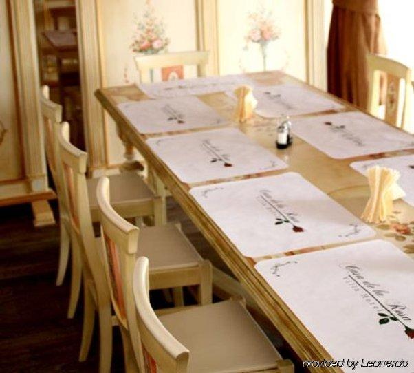 Hotel Casa De La Rosa Timisoara Restaurant photo